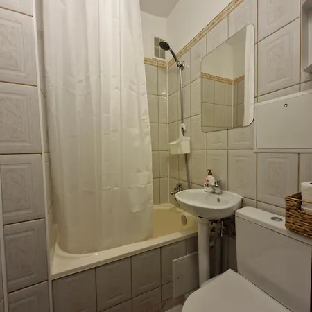 Evis Apartment